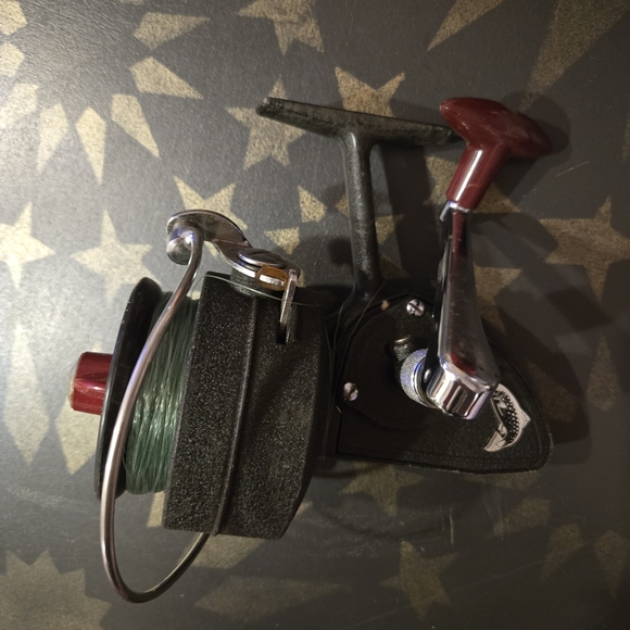 Vintage Fishing reel by D-A-M Quick 550 Salt Water fishing - Picture 8 of 16